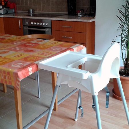 Arriva Apartment, optional indoor parking Boedapest Buitenkant foto