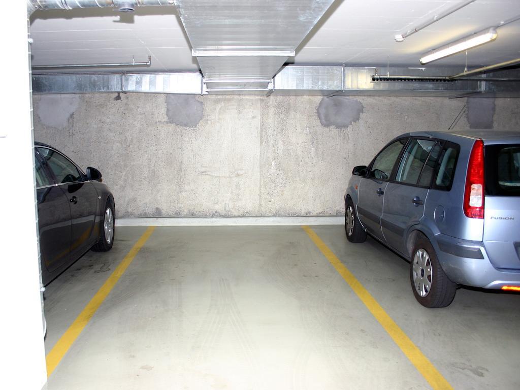 Arriva Apartment, optional indoor parking Boedapest Buitenkant foto